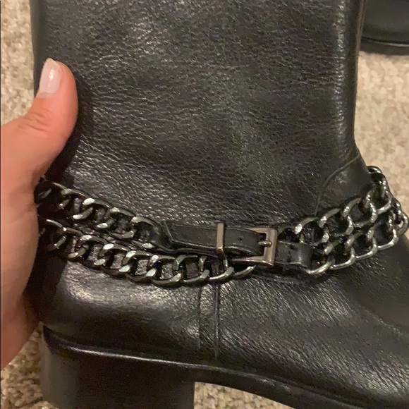 Amazing aerosols booties - Picture 2 of 3